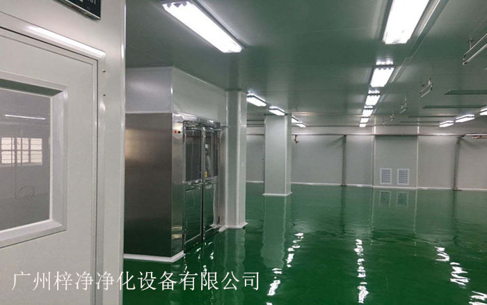 風(fēng)淋室在緩沖間的正確放置位置對于潔凈室的整體效果至關(guān)重要。